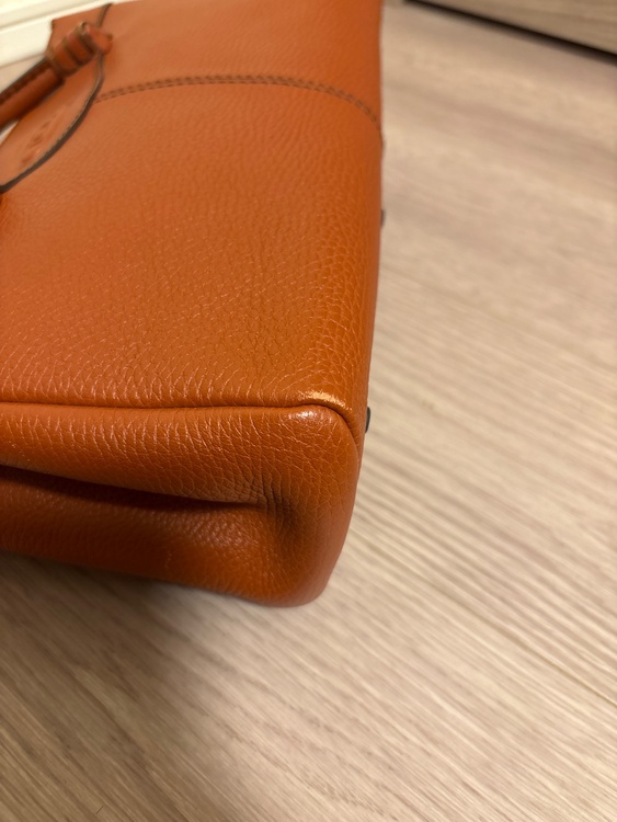 トッズ （ブランドバッグ）の商品画像 - 査定依頼日：2026年7月6日 - 最高査定価格：20,000円