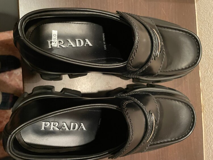 商品品番: 2DE129_B4L_F0002（古着・ファッション）の商品画像 - 査定依頼日：2025年2月15日 - 最高査定価格：26,000円