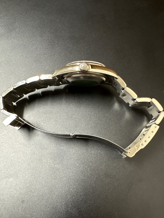 ロレックス エクスプローラー 11427（高級時計）の商品画像 - 査定依頼日：2026年4月10日 - 最高査定価格：1,080,000円