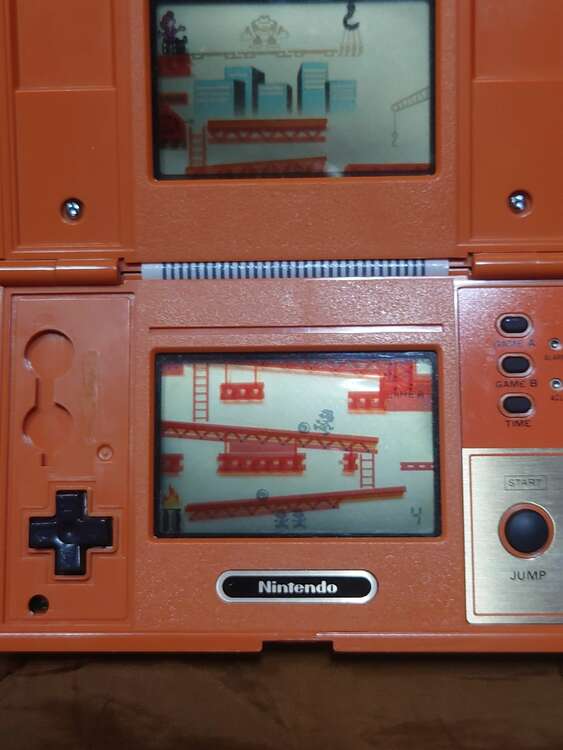 ゲームウォッチ任天堂マルチスクリーンDK-52（ゲーム機本体・ゲームソフト）の商品画像 - 査定依頼日：2025年4月2日 - 最高査定価格：10,000円