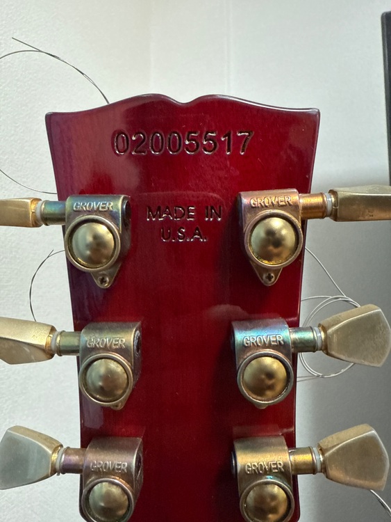 レスポール　カスタム　シリアルナンバー:02005517（ピアノ・楽器・PA機材）の商品画像 - 査定依頼日：2025年10月23日 - 最高査定価格：470,000円