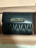 ミュウミュウ  （ブランドバッグ）の商品画像 - 査定依頼日：2026年3月15日 - 最高査定価格：40,000円