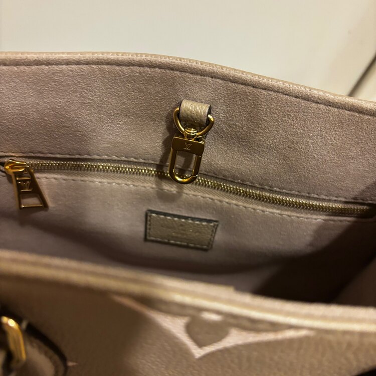 オンザゴーPM アンプラントICチップ（ブランドバッグ）の商品画像 - 査定依頼日：2025年5月9日 - 最高査定価格：210,000円