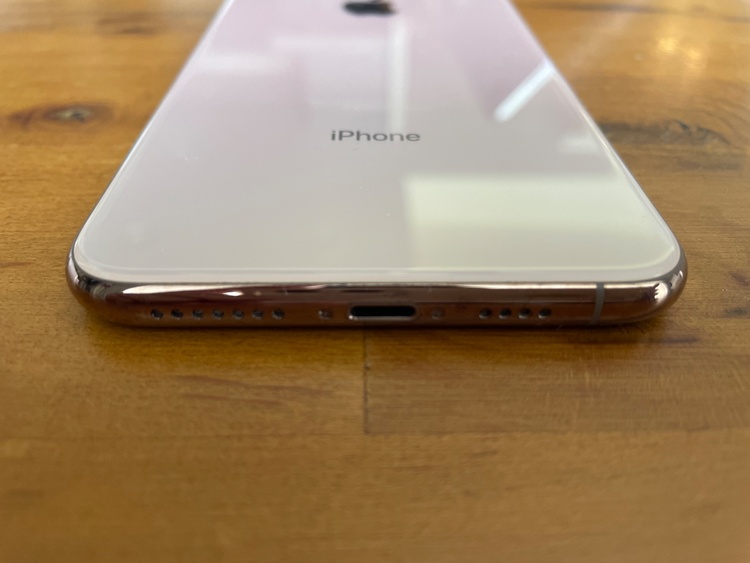 iPhone XS MAX 64GB（スマホ）の商品画像 - 査定依頼日：2026年5月1日 - 最高査定価格：17,000円