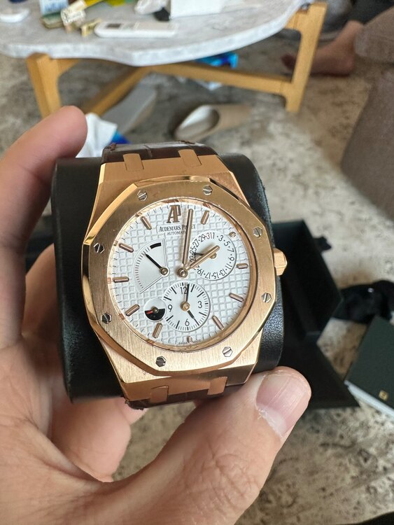 デュアルタイム（高級時計）の商品画像 - 査定依頼日：2024年12月9日 - 最高査定価格：4,050,000円