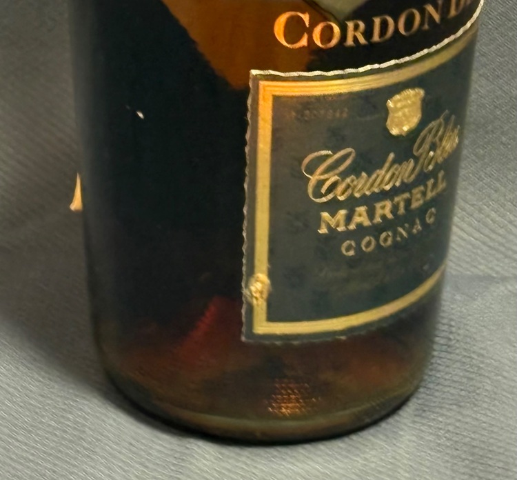マーテル コルドンブルー コニャック（お酒）の商品画像 - 査定依頼日：2025年9月4日 - 最高査定価格：11,000円