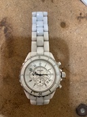 シャネル J12  JH1007 ホワイトセラミック製クロノグラフ（高級時計）の商品画像 - 査定依頼日：2025年12月5日 - 最高査定価格：350,000円