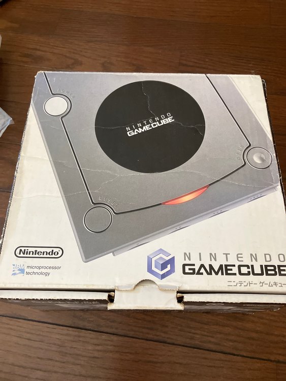 DOL-101（ゲーム機本体・ゲームソフト）の商品画像 - 査定依頼日：2023年7月16日 - 最高査定価格：1,000円