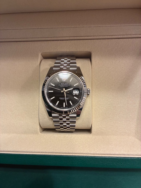ロレックス デイトジャスト （高級時計）の商品画像 - 査定依頼日：2026年2月10日 - 最高査定価格：2,500,000円