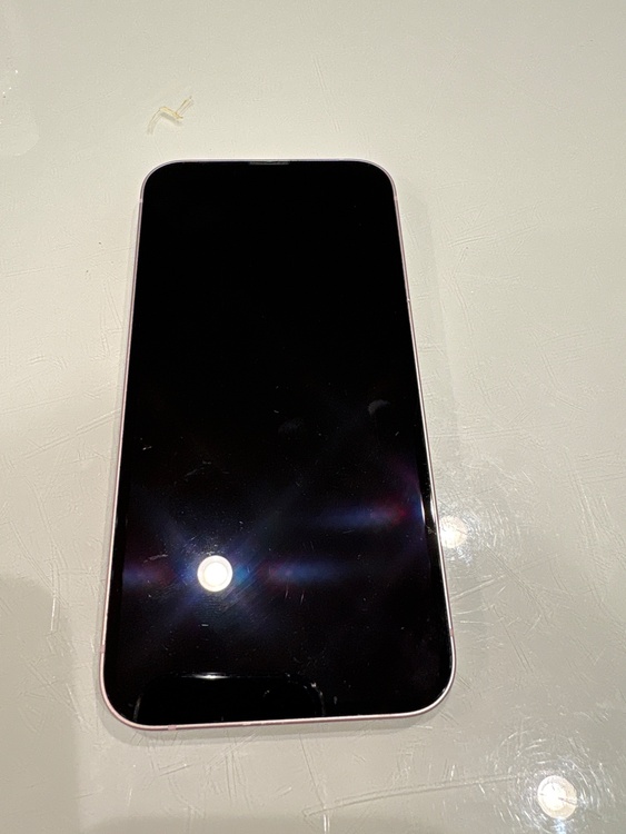 iPhone13（スマホ）の商品画像 - 査定依頼日：2026年5月12日 - 最高査定価格：28,000円