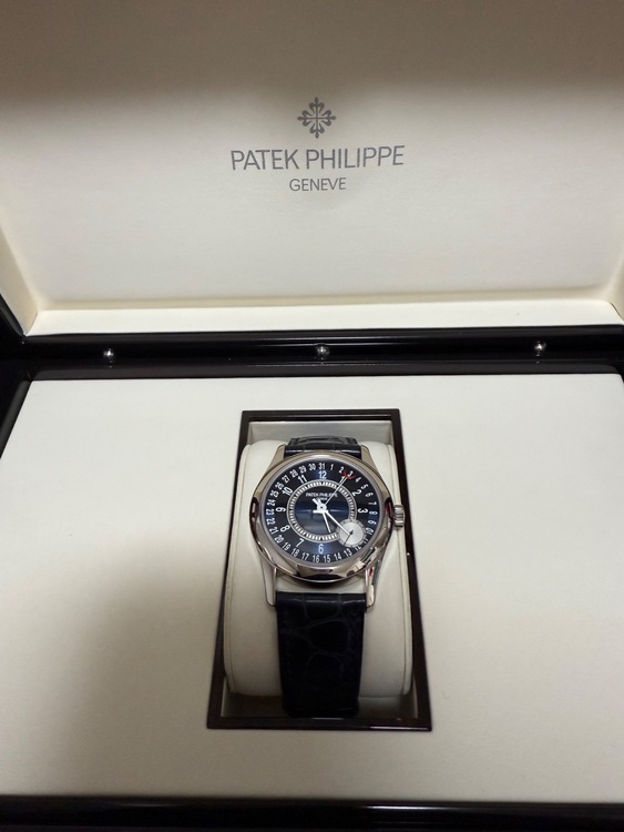 パテックフィリップ カラトラバ 6000g-01（高級時計）の商品画像 - 査定依頼日：2025年8月8日 - 最高査定価格：2,670,000円