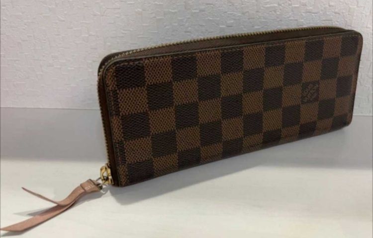 ルイヴィトン ダミエ ポルトフォイユ クレマンス（ブランド財布・小物）の商品画像 - 査定依頼日：2025年11月13日 - 最高査定価格：10,000円