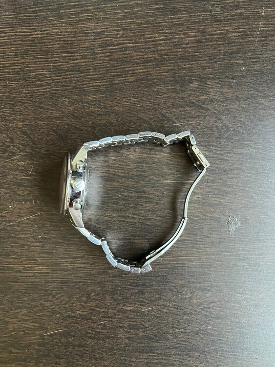 タグホイヤー カレラ  CV201D.BA0786（高級時計）の商品画像 - 査定依頼日：2025年5月20日 - 最高査定価格：165,000円