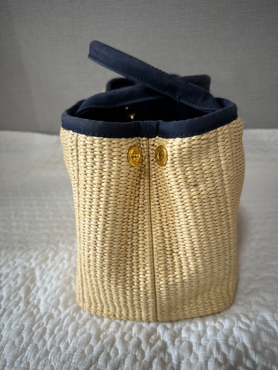 2DKJ PAGL I A+CANAPA（ブランドバッグ）の商品画像 - 査定依頼日：2025年12月2日 - 最高査定価格：90,000円