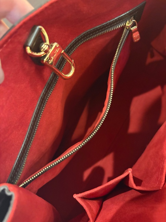 ルイヴィトン モノグラム （ブランドバッグ）の商品画像 - 査定依頼日：2025年10月26日 - 最高査定価格：150,000円