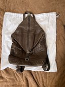 ジミーチュウ  （ブランドバッグ）の商品画像 - 査定依頼日：2022年11月7日 - 最高査定価格：25,000円