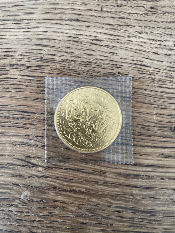 昭和天皇御在位60年記念10万円金貨（金・貴金属）の商品画像 - 査定依頼日：2026年8月29日 - 最高査定価格：450,000円
