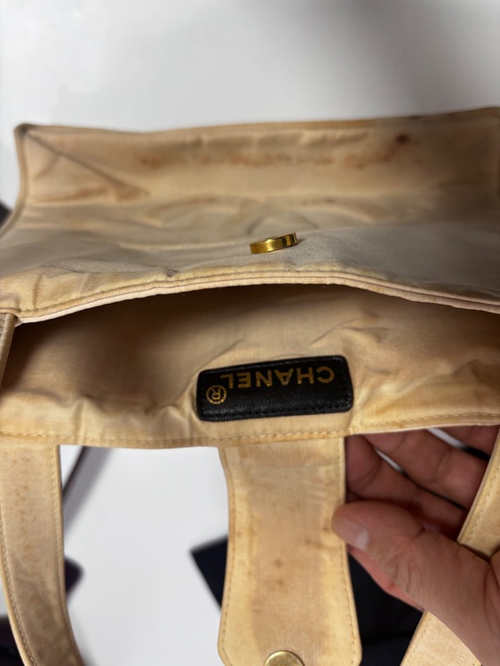 トートバッグ（ブランドバッグ）の商品画像 - 査定依頼日：2025年8月31日 - 最高査定価格：15,000円