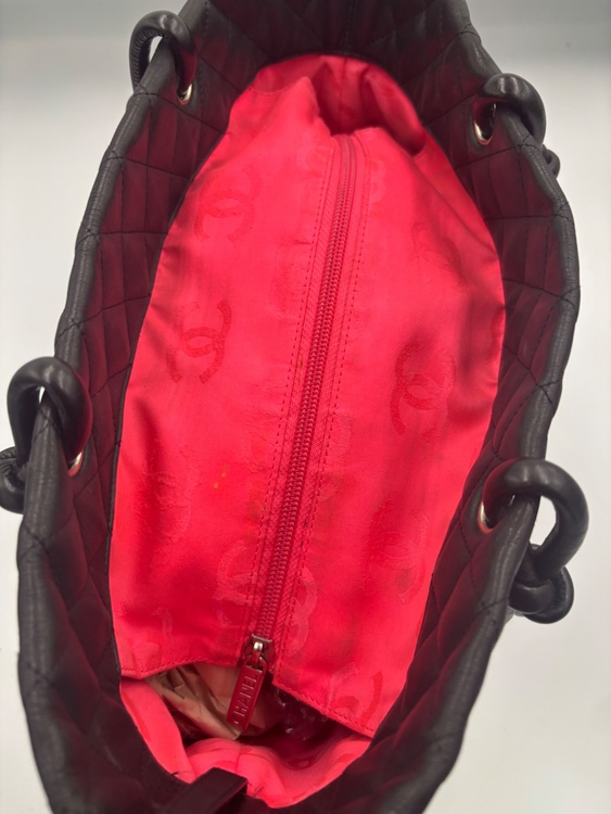 シャネル トートバッグ カンボン ラムスキン ブラック（ブランドバッグ）の商品画像 - 査定依頼日：2026年4月7日 - 最高査定価格：160,000円