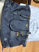 プラダ  （ブランドバッグ）の商品画像 - 査定依頼日：2024年9月24日 - 最高査定価格：37,000円