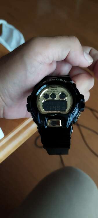 G-SHOCK その他 GD-X6900FB（高級時計）の商品画像 - 査定依頼日：2024年12月7日 - 最高査定価格：1,000円