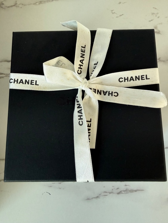 CHANEL J12 ボーイズサイズ（高級時計）の商品画像 - 査定依頼日：2026年8月6日 - 最高査定価格：120,000円