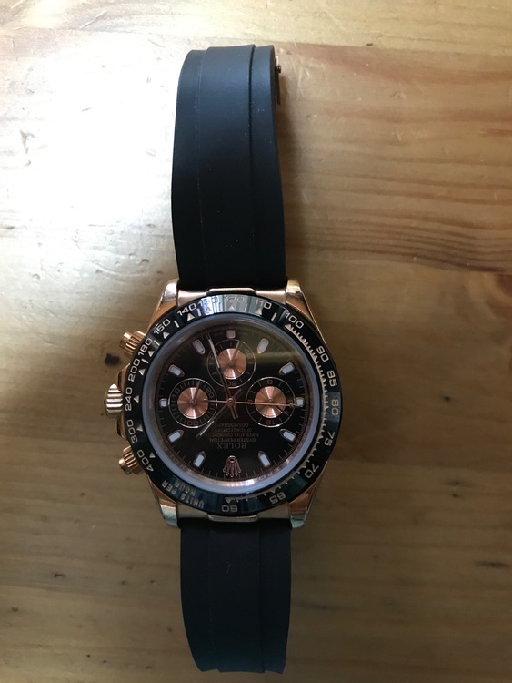 ロレックス デイトナ  7220（高級時計）の商品画像 - 査定依頼日：2026年4月12日 - 最高査定価格：6,300,000円