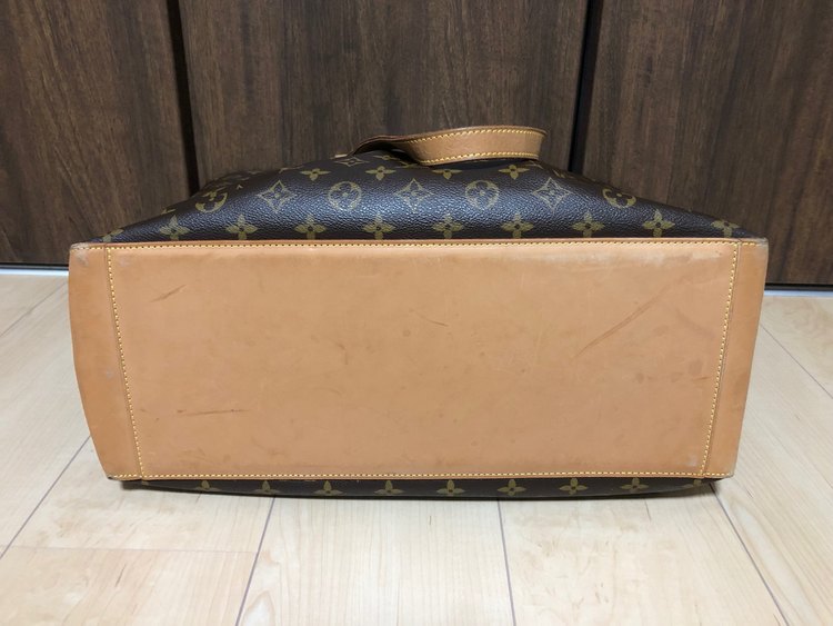 ルイ・ヴィトン モノグラム カバ・アルト（ブランドバッグ）の商品画像 - 査定依頼日：2022年8月28日 - 最高査定価格：60,000円