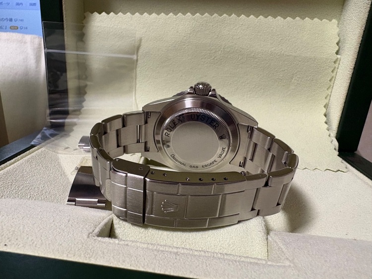 ロレックスシードゥエラー（高級時計）の商品画像 - 査定依頼日：2025年11月29日 - 最高査定価格：1,400,000円