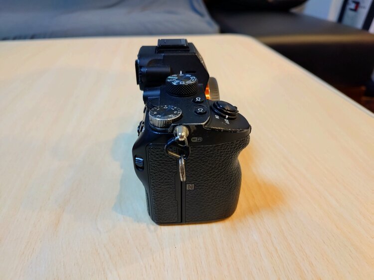 ILCE-7M3K（カメラ）の商品画像 - 査定依頼日：2026年3月27日 - 最高査定価格：95,000円