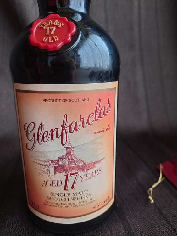 Glenfarclas 17年 旧ボトル（お酒）の商品画像 - 査定依頼日：2025年5月21日 - 最高査定価格：17,000円