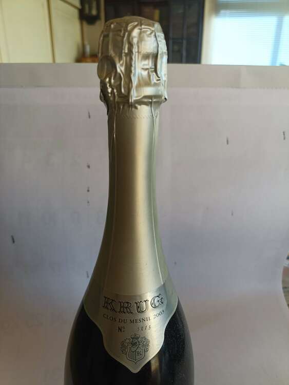 シャンパン シャンパン・クリュッグ （お酒）の商品画像 - 査定依頼日：2025年2月26日 - 最高査定価格：170,000円