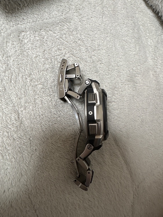 G-SHOCK MTG-G1000D 504（高級時計）の商品画像 - 査定依頼日：2026年3月11日 - 最高査定価格：5,000円