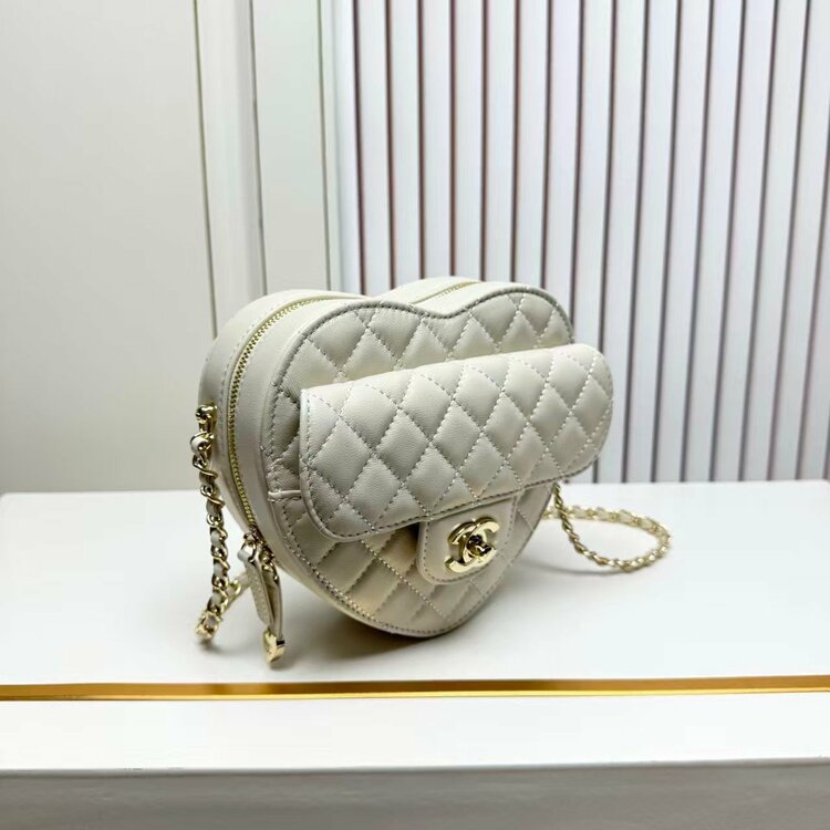 シャネル シャネル(その他) （ブランドバッグ）の商品画像 - 査定依頼日：2026年2月1日 - 最高査定価格：340,000円