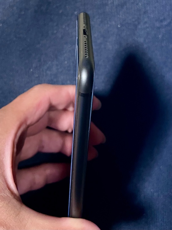 iPhone iPhone8 Plus 256GB Softbank（スマホ）の商品画像 - 査定依頼日：2026年6月28日 - 最高査定価格：5,500円