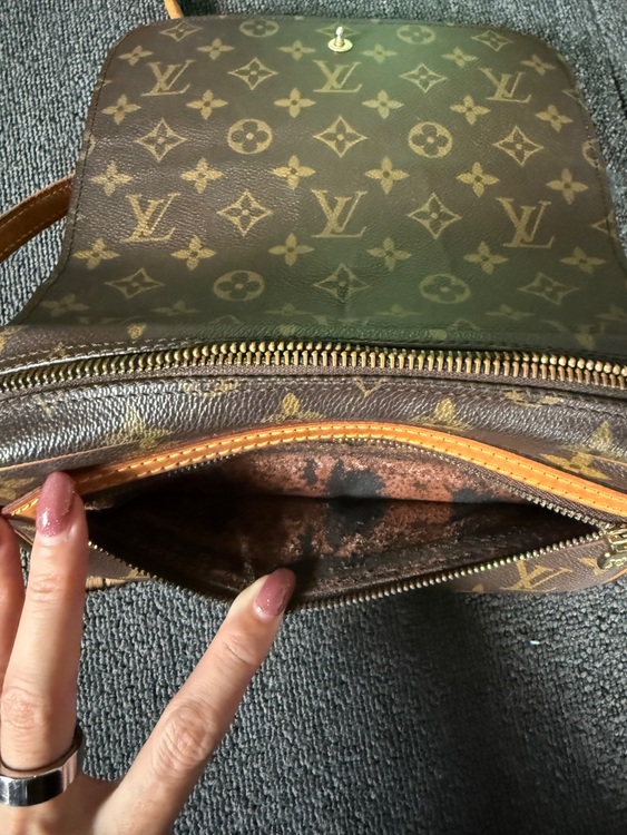 ルイヴィトン モノグラム （ブランドバッグ）の商品画像 - 査定依頼日：2025年10月7日 - 最高査定価格：30,000円