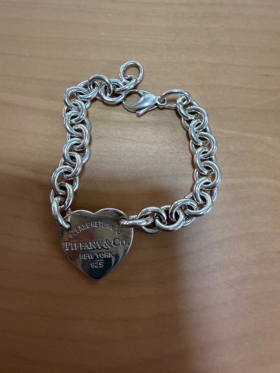 ティファニー リターントゥ ハート（金・貴金属）の商品画像 - 査定依頼日：2026年4月4日 - 最高査定価格：5,000円