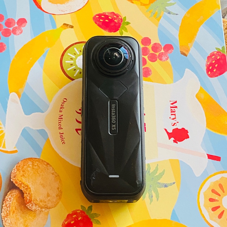 insta360 X5（カメラ）の商品画像 - 査定依頼日：2026年8月25日 - 最高査定価格：35,000円