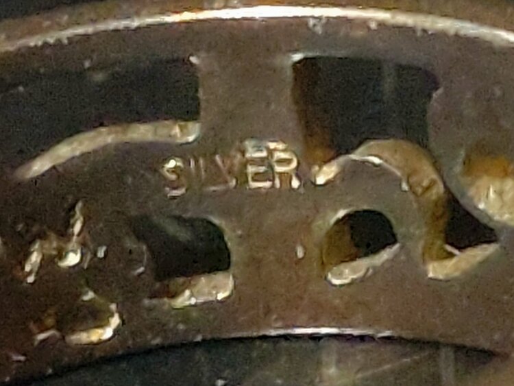 ティファニー？リング（金・貴金属）の商品画像 - 査定依頼日：2026年2月16日 - 最高査定価格：1,000円