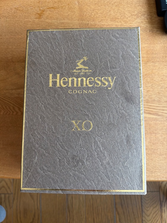 Hennessy cognac xo（お酒）の商品画像 - 査定依頼日：2026年5月18日 - 最高査定価格：18,500円