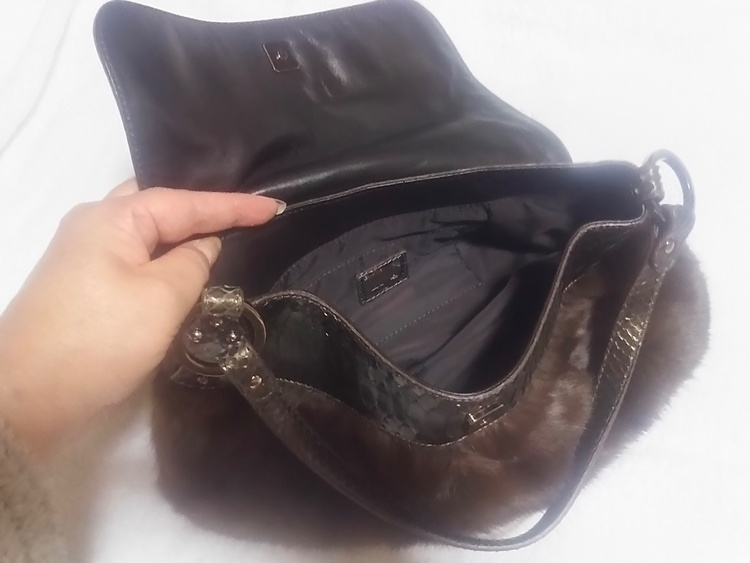 ミンク（ブランドバッグ）の商品画像 - 査定依頼日：2026年3月17日 - 最高査定価格：58,000円