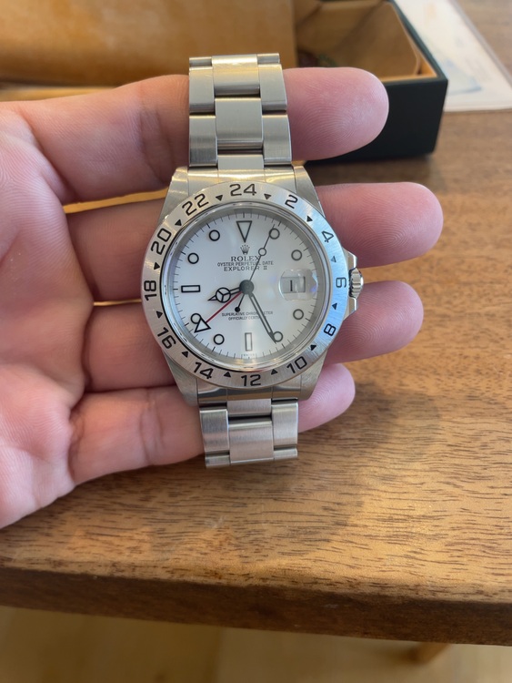 ロレックス エクスプローラー 1657（高級時計）の商品画像 - 査定依頼日：2025年8月31日 - 最高査定価格：1,150,000円