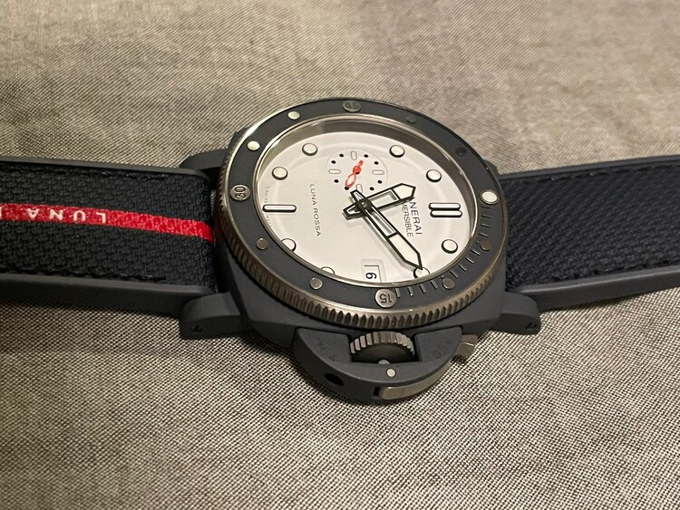 パネライサブマーシブルpam01543（高級時計）の商品画像 - 査定依頼日：2025年3月7日 - 最高査定価格：1,450,000円