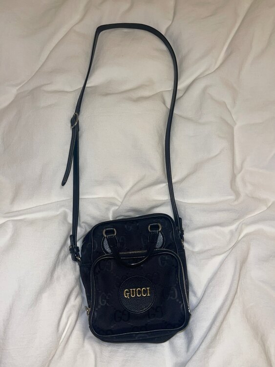 グッチ  （ブランドバッグ）の商品画像 - 査定依頼日：2025年4月30日 - 最高査定価格：31,000円