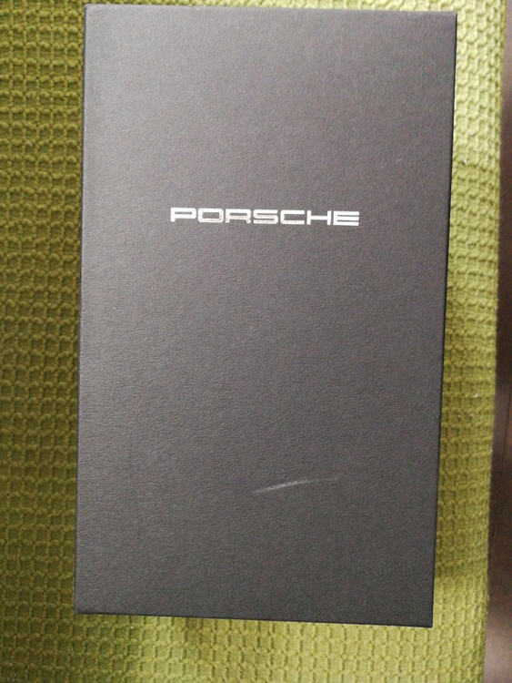 ポルシェのテディベア（その他のおもちゃ）の商品画像 - 査定依頼日：2020年6月28日 - 最高査定価格：2,000円