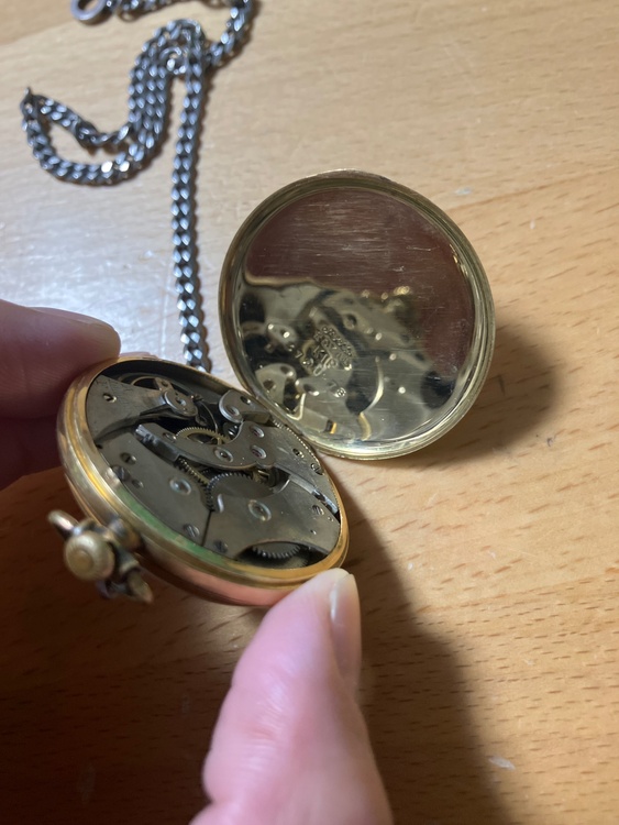 その他 その他 5（高級時計）の商品画像 - 査定依頼日：2026年3月4日 - 最高査定価格：100,000円