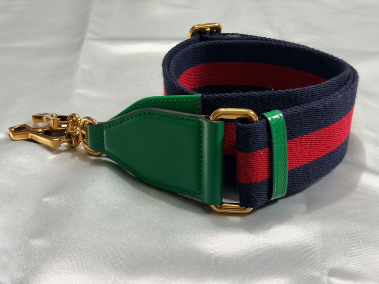 GUCCIスモールバンブーバック（ブランドバッグ）の商品画像 - 査定依頼日：2026年7月16日 - 最高査定価格：163,000円