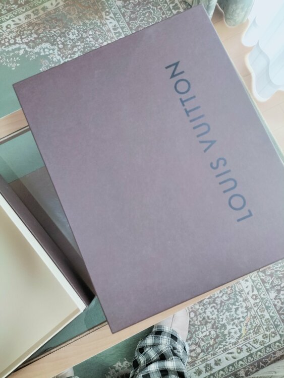 ショルダーバッグ（ブランドバッグ）の商品画像 - 査定依頼日：2026年1月8日 - 最高査定価格：40,000円