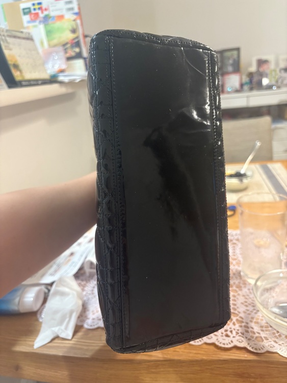 ディオール  （ブランドバッグ）の商品画像 - 査定依頼日：2025年11月15日 - 最高査定価格：100,000円