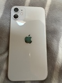 iPhone iPhone11 128GB au（スマホ）の商品画像 - 査定依頼日：2026年6月24日 - 最高査定価格：20,500円